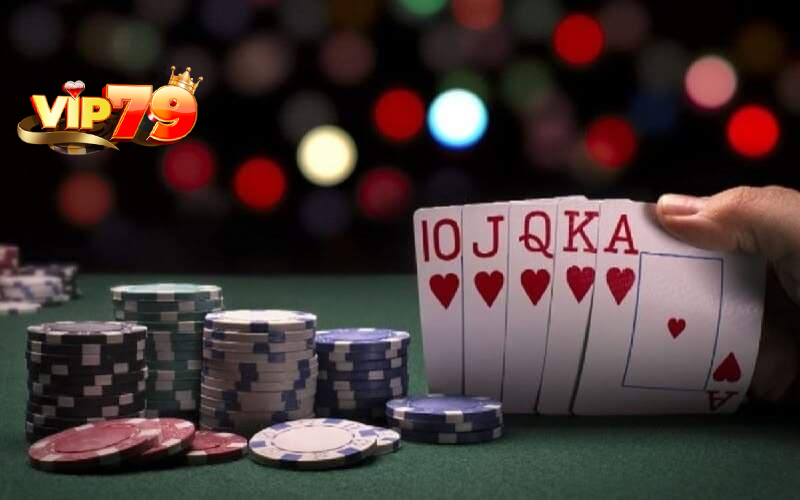 Giới thiệu tổng quan về game bài sâm lốc Vip79